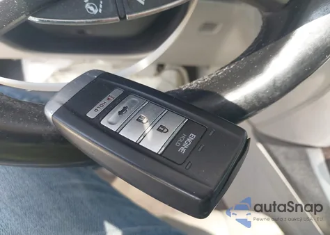 2016 Acura Rlx Advance Package z USA, uszkodzony, nr VIN JH4KC1F93GC001680